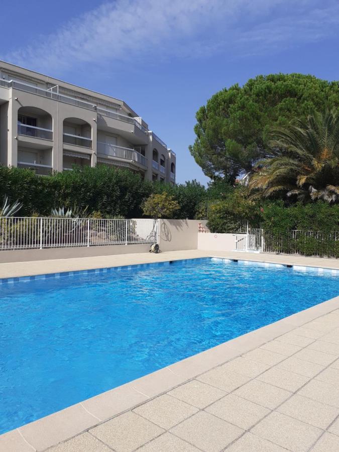T2 Bord De Mer Avec Jardin Et Piscine Saint Aygulf Zewnętrze zdjęcie